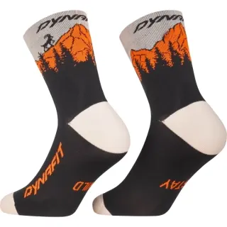 Ponožky Dynafit Traverse Mid Socks - Black Out/Ultra Orange